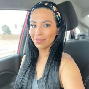 Meet your Posher, Brenda